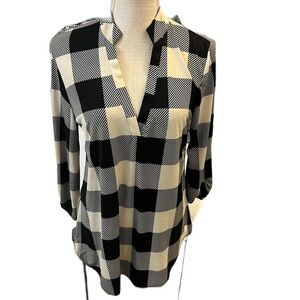 Black and Cream Buffalo Check Split V-Neck Tunic Medium